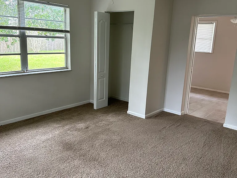 2638 Beal St — Photo 15