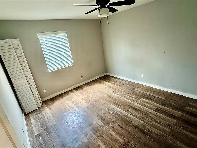 6519 W Newberry Rd #812 — Photo 10