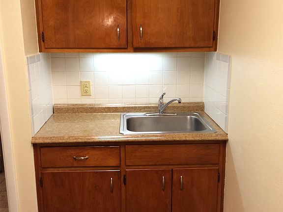 2nd image of 219 E Erie Ave APT A1