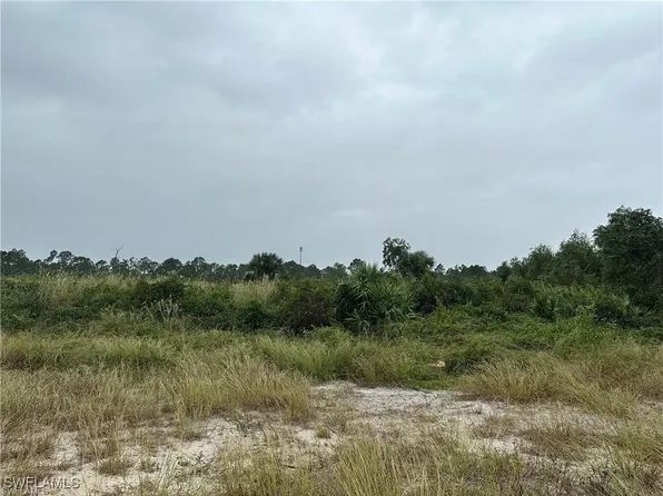 7969 1st Ter, Labelle, FL 33935