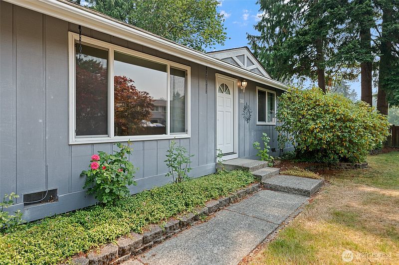 4th image of 13611 62nd Avenue SE