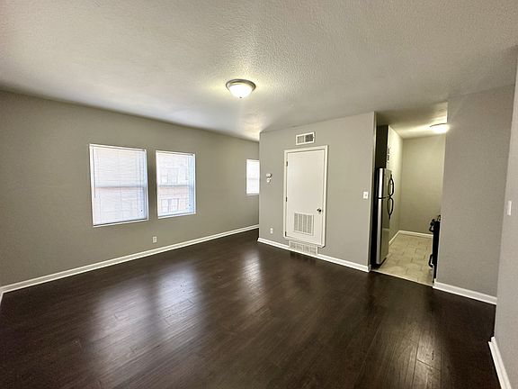 4th image of 1305 E Armour Blvd APT 108