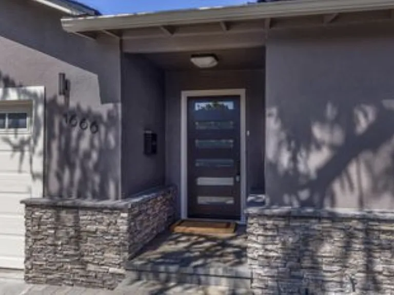 1666 Lee Dr — Photo 2