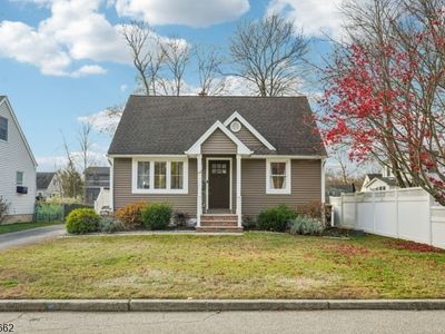 17 Walnut St, Bloomingdale, NJ, 07403