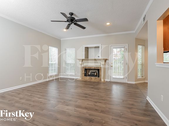 5th image of 3021 Bowron Rd