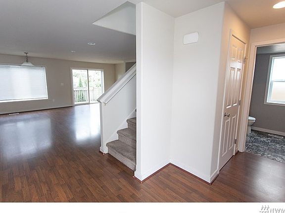 2nd image of 309 115th Street Ct E