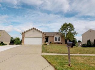 3242 Springview Dr, Fairfield, OH 45011