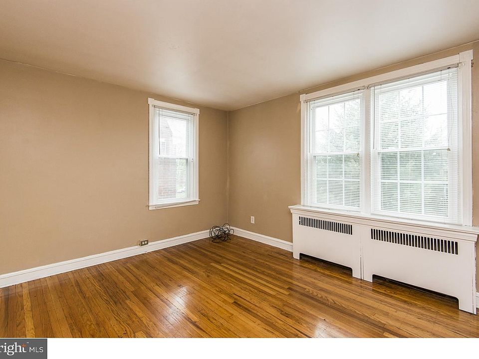 1st image of 6219 Erdrick St Floor 2