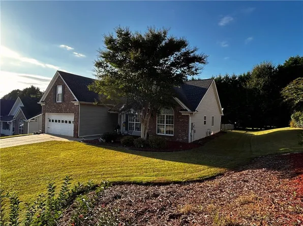 1920 Patrick Mill Pl, Buford, GA 30518