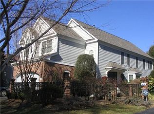 1233 Beverly Rd, Mc Lean, VA 22101