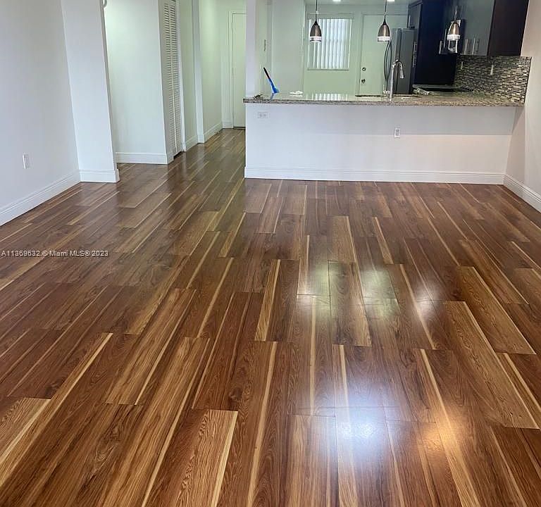 1st image of 1750 NE 191st St #217