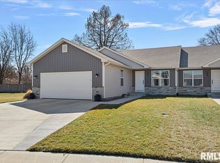 301 Waterwheel Dr, Rochester, IL 62563