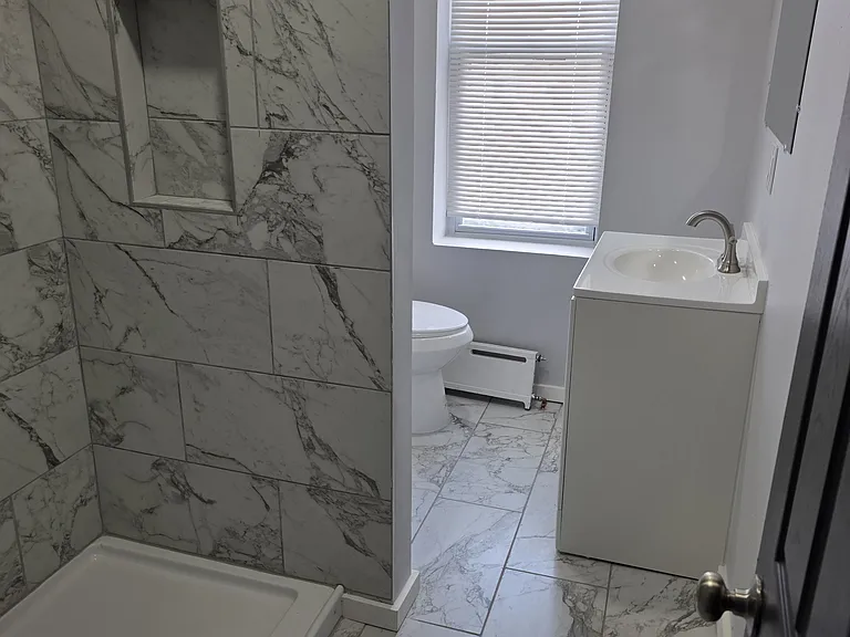 6428 W Girard Ave #1 — Photo 11