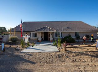 26845 Saddle Ln, Helendale, CA 92342