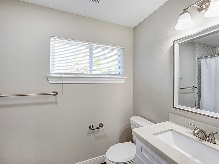 8510 Alcott Dr — Photo 11