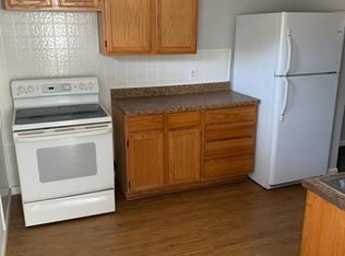 2940 Pear St, Saint Joseph, MO 64503