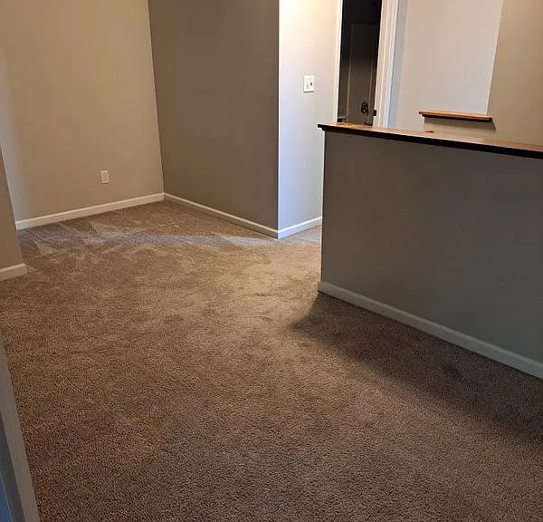 418 Willott Square Dr — Photo 6