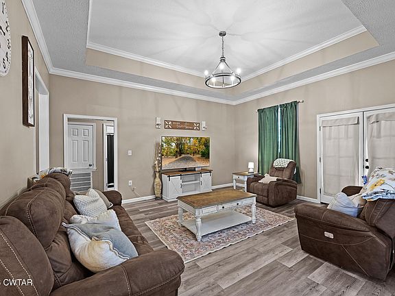 5th image of 1038 Mifflin Rd