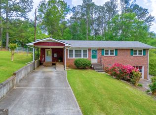 9 Poplar Pl, Toccoa, GA 30577