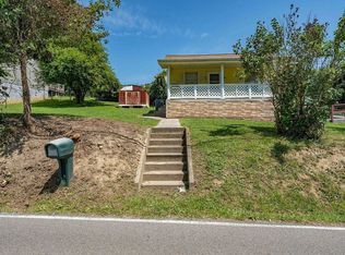 1702 Indian Ridge Rd, Johnson City, TN 37604