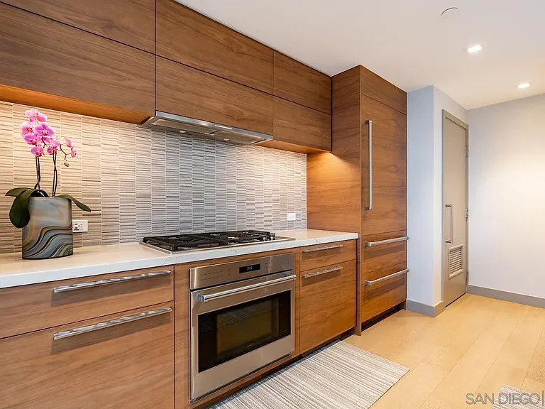 888 West E St #1604 — Photo 3