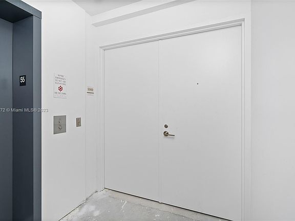 3rd image of 788 NE 23rd St #5502