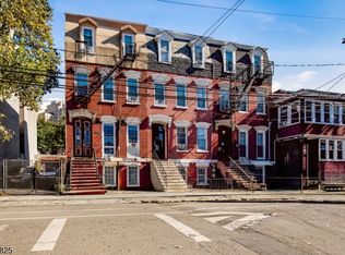 22 Storms Ave, Jersey City, NJ 07306