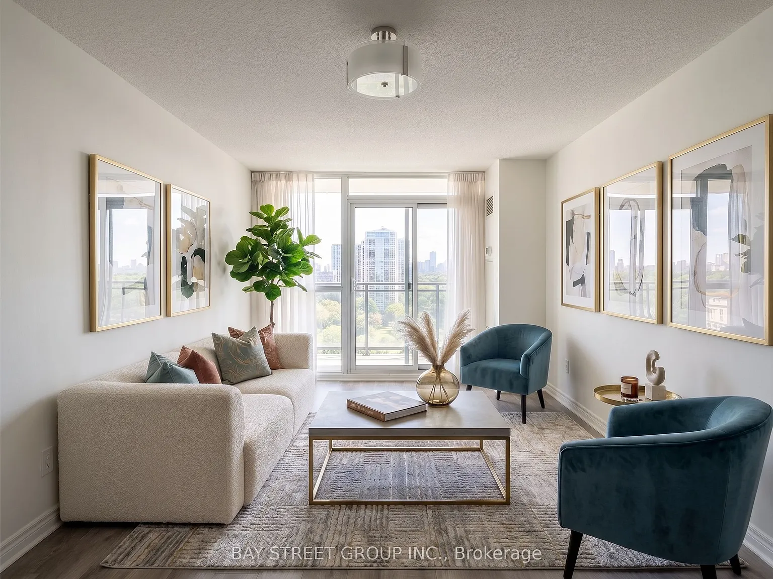 1 bed, $2,400 — Photo 3