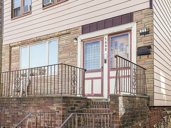 5th image of 1692 52nd St