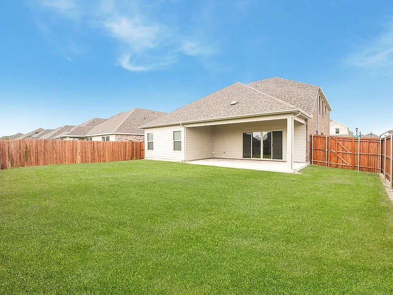 2232 Sun Star Dr — Photo 40