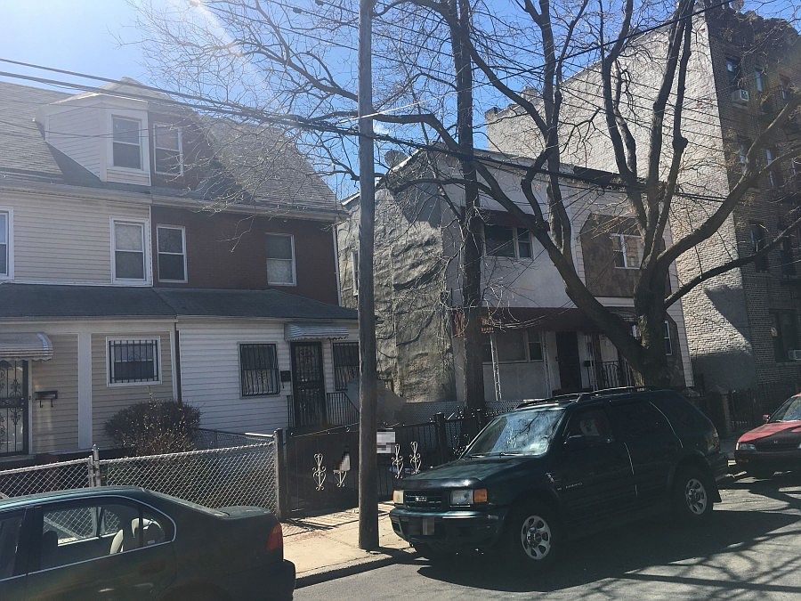 2nd image of 4812 Snyder Ave