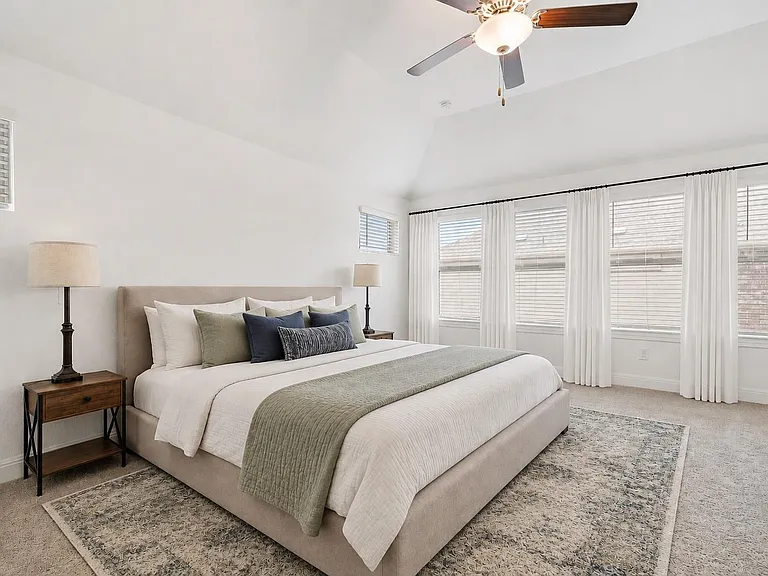 2901 Oak Chase Cv — Photo 11