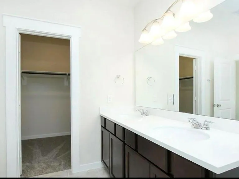 204 Laura Leigh Ln — Photo 15