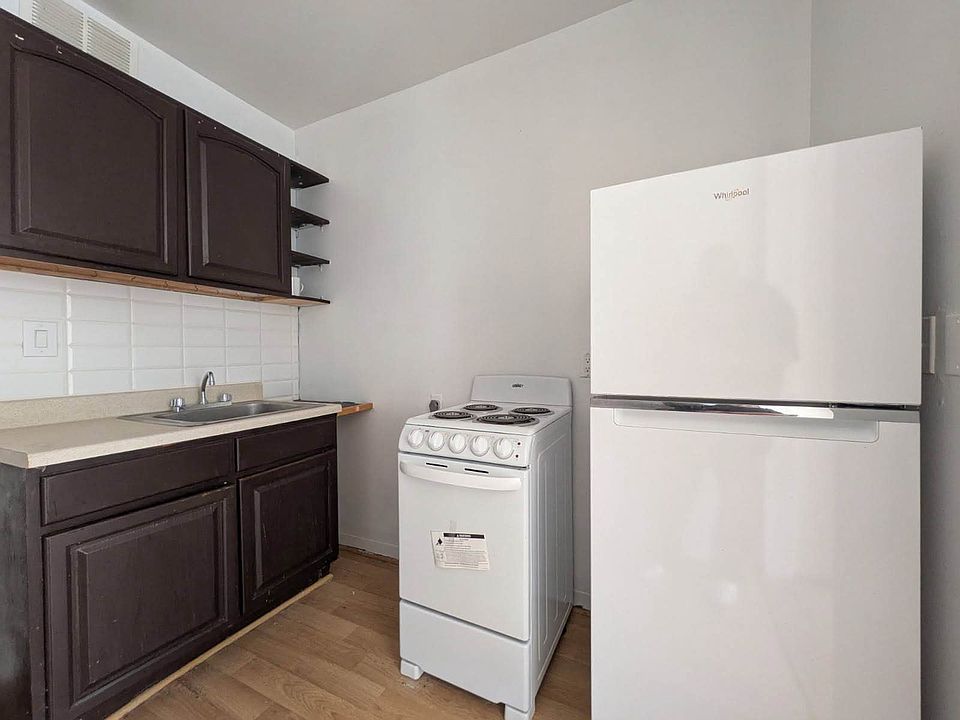 2nd image of 52 W 125th St APT 3R
