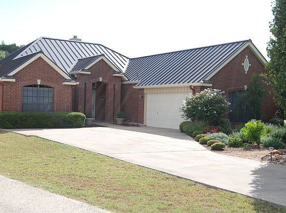 2nd image of 2401 Rock Creek Dr