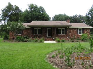 154 Cool Springs Rd, Doerun, GA 31744