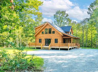 150 Fieldstone Dr, North Haverhill, NH 03774