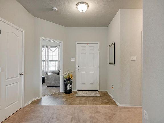 2nd image of 10601 Hartley Ln