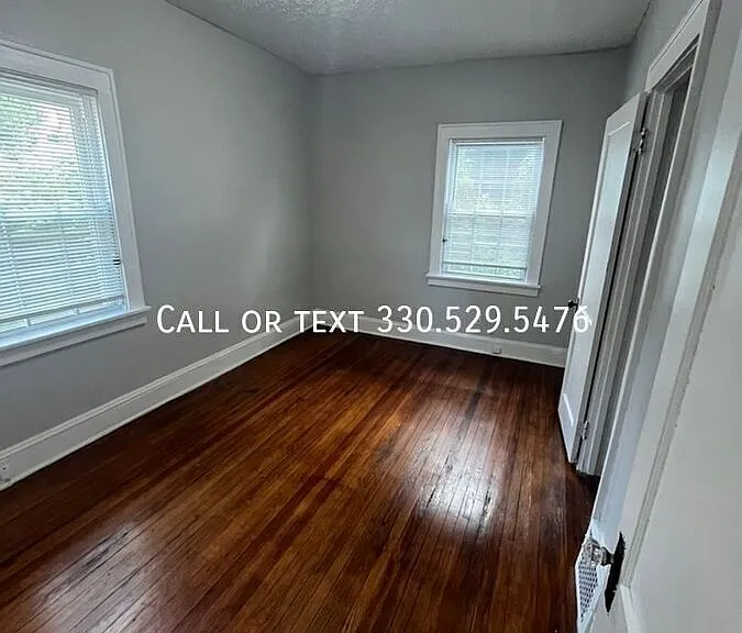 724 Crosby St #1 — Photo 8