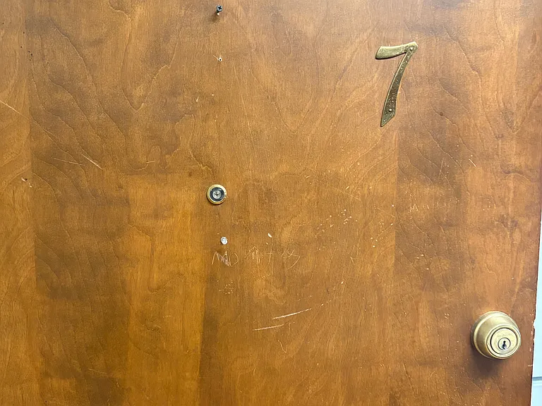 121 State St N #7 — Photo 8