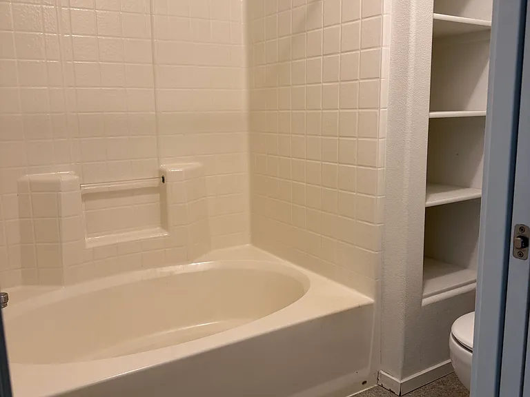 2218 NW Redelfs Way — Photo 21
