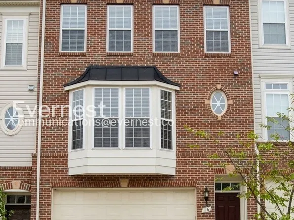 16 Popes Creek Ln, Stafford, VA 22554
