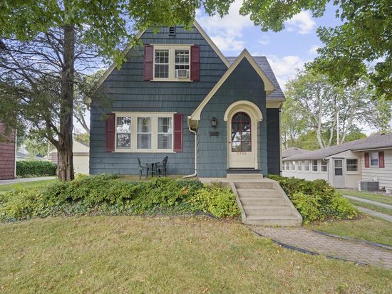 7908 46th AVENUE, Kenosha, WI 53142