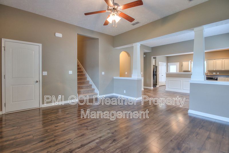 1st image of 2619 Salem Glen Xing