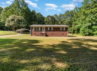 4988 Fairview Ct, Trinity, NC 27370