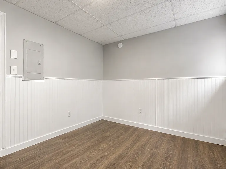 40 Court St #1 — Photo 7