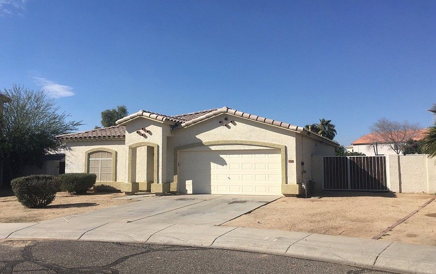 2nd image of 5708 N 73rd Ln