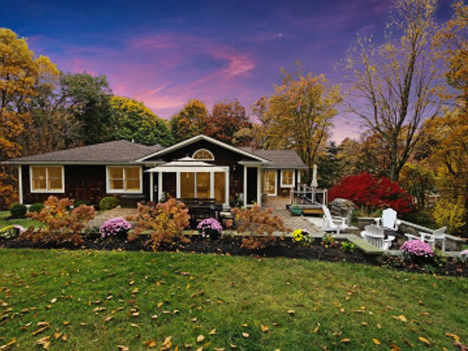 12 Bayberry Lane