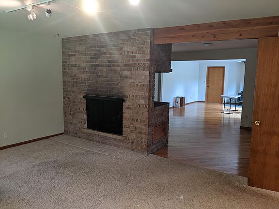 5th image of 4230 137th Ave NE