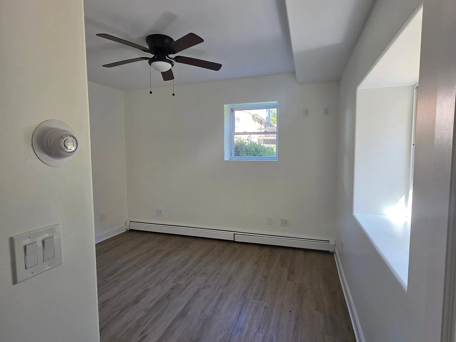 2 bed, $3,000 — Photo 4